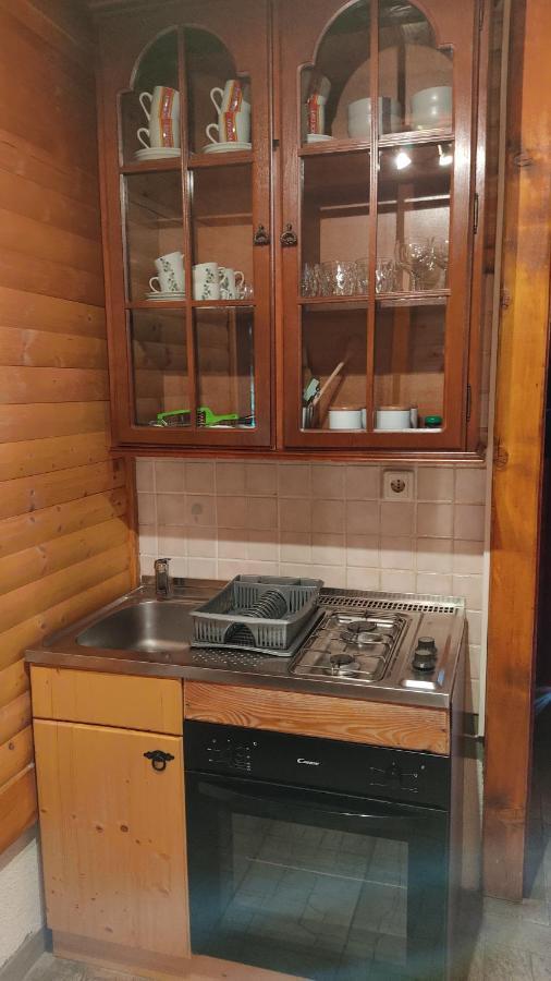 Kuca Za Odmor "Med Strmci" Villa Zlobin Kültér fotó