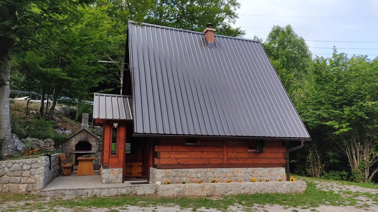 Kuca Za Odmor "Med Strmci" Villa Zlobin Kültér fotó