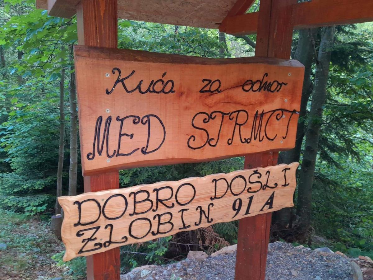 Kuca Za Odmor "Med Strmci" Villa Zlobin Kültér fotó