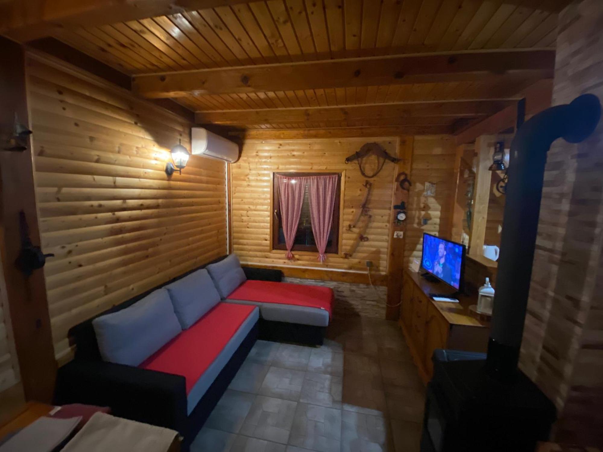 Kuca Za Odmor "Med Strmci" Villa Zlobin Kültér fotó